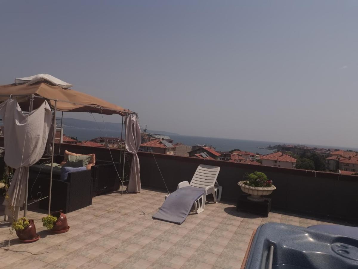 Alexandrov Plaza Studio Apartment Nesebar Exterior photo
