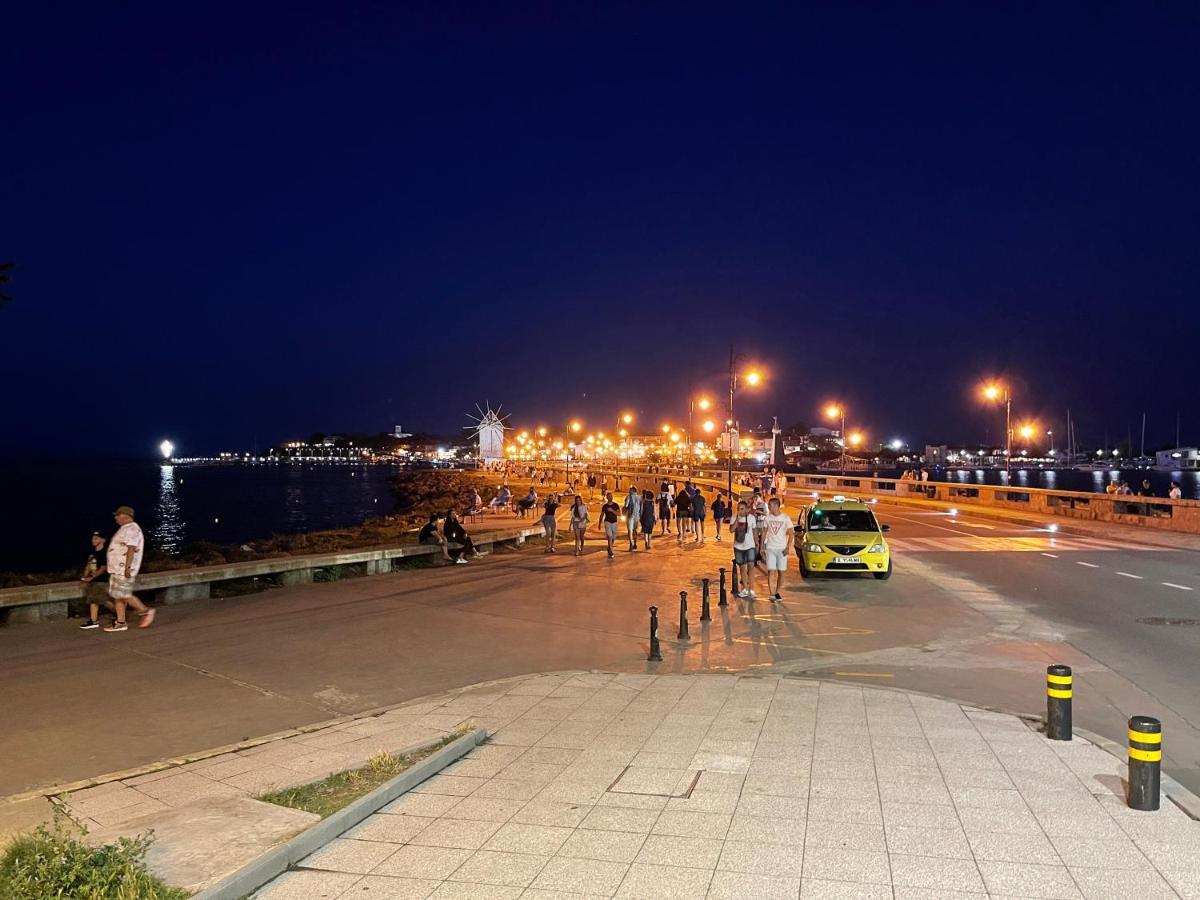 Alexandrov Plaza Studio Apartment Nesebar Exterior photo