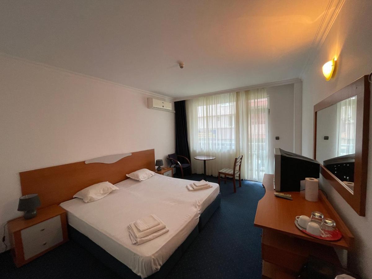 Alexandrov Plaza Studio Apartment Nesebar Exterior photo